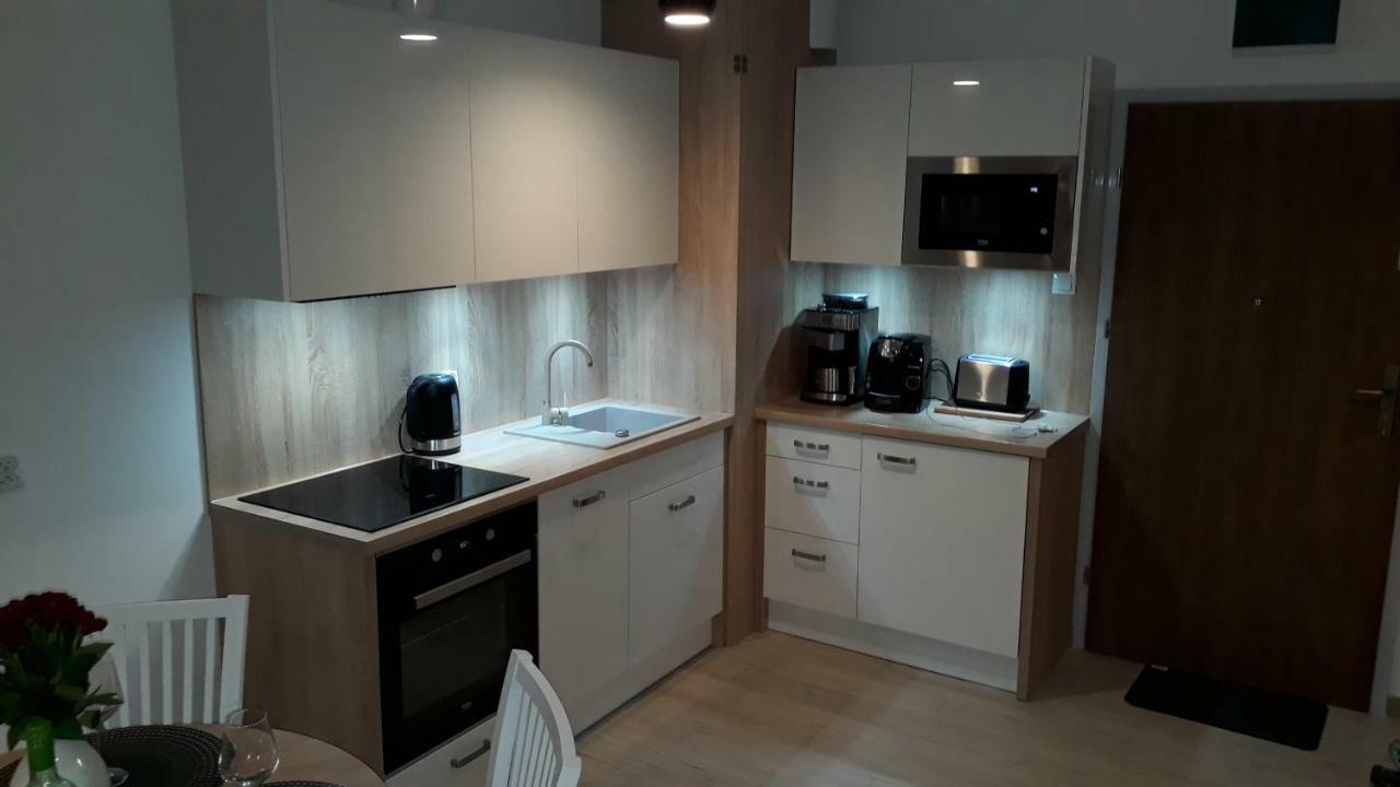 Apartament Oliwka Z Prywatnym Miejscem Postojowym كولوبرزيغ المظهر الخارجي الصورة