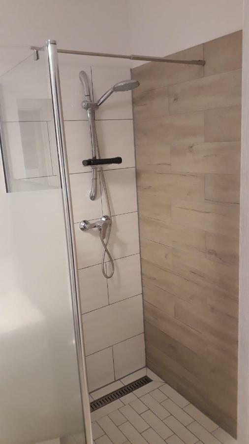 Apartament Oliwka Z Prywatnym Miejscem Postojowym كولوبرزيغ المظهر الخارجي الصورة