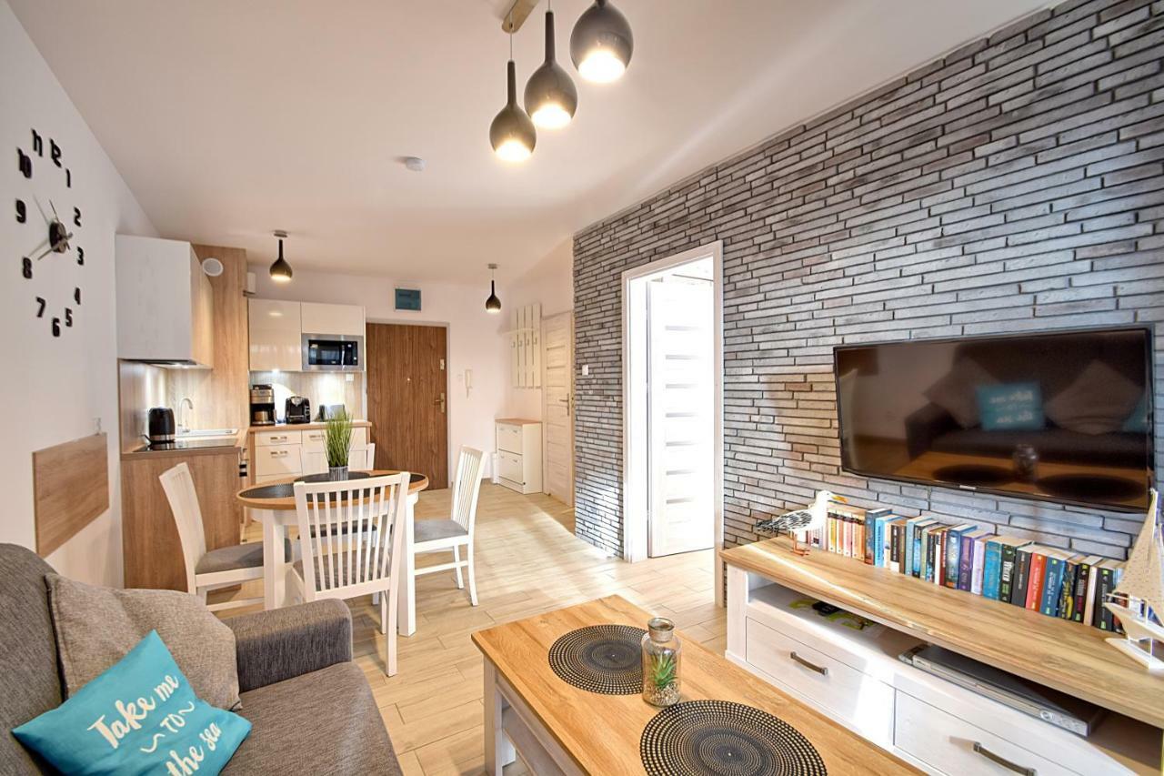 Apartament Oliwka Z Prywatnym Miejscem Postojowym كولوبرزيغ المظهر الخارجي الصورة
