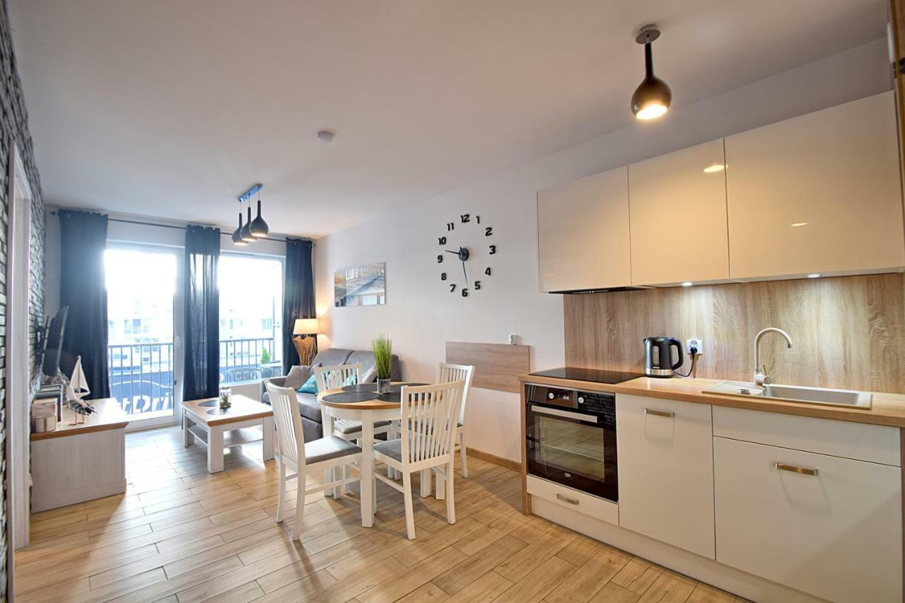 Apartament Oliwka Z Prywatnym Miejscem Postojowym كولوبرزيغ المظهر الخارجي الصورة