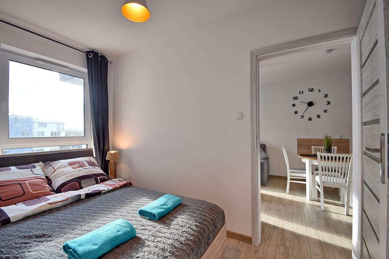 Apartament Oliwka Z Prywatnym Miejscem Postojowym كولوبرزيغ المظهر الخارجي الصورة